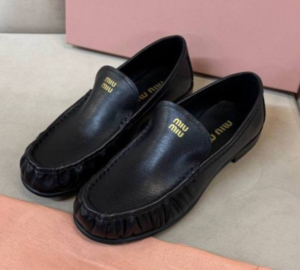 ЛОФЕРЫ MIU MIU 