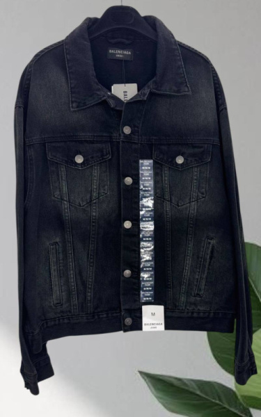 КУРТКА ДЖИНСОВКА BALENCIAGA 