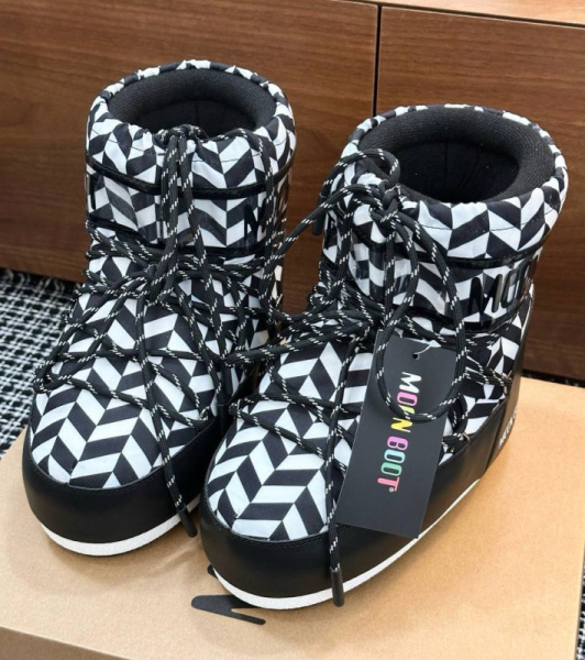 ДУТИКИ MOON BOOT 
