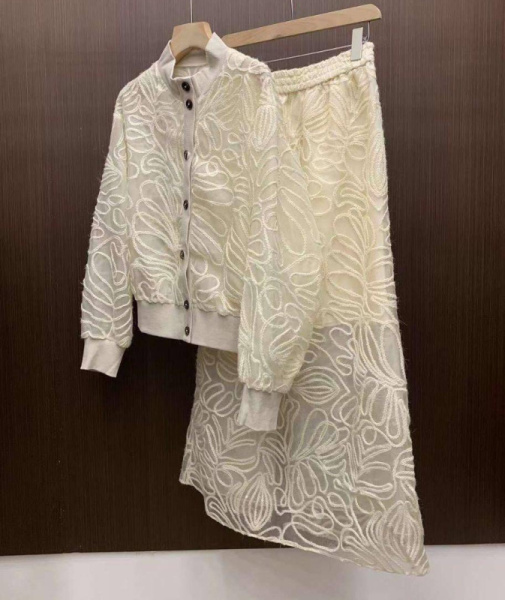 КОСТЮМ BRUNELLO CUCINELLI 