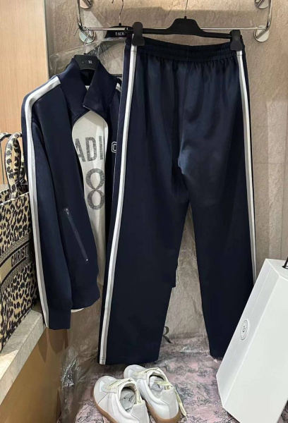 КОСТЮМ VALENTINO  64900 фото анонса