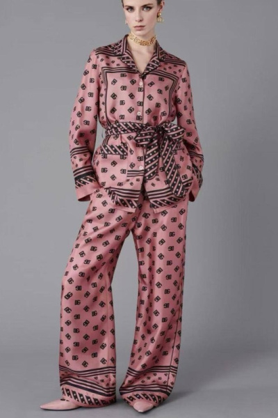 КОСТЮМ DOLCE & GABBANA 