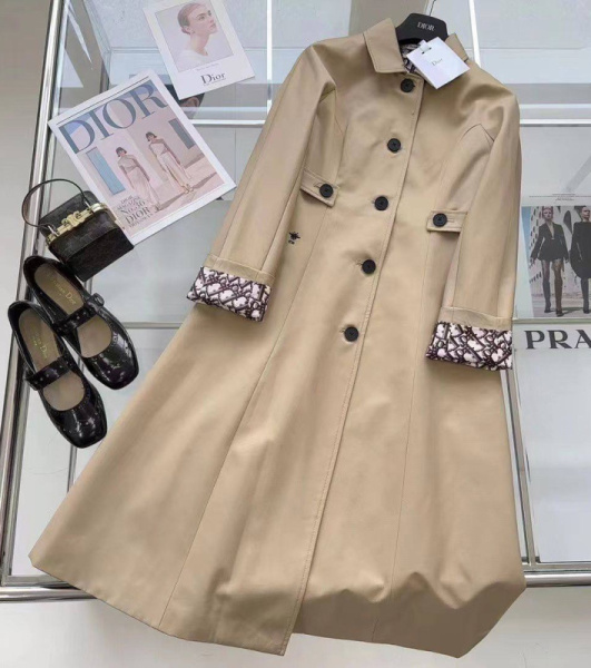 ПЛАЩ CHRISTIAN DIOR