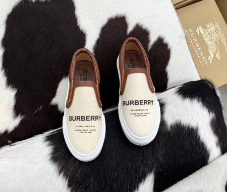 ЛОФЕРЫ BURBERRY 49585 детальное фото товара