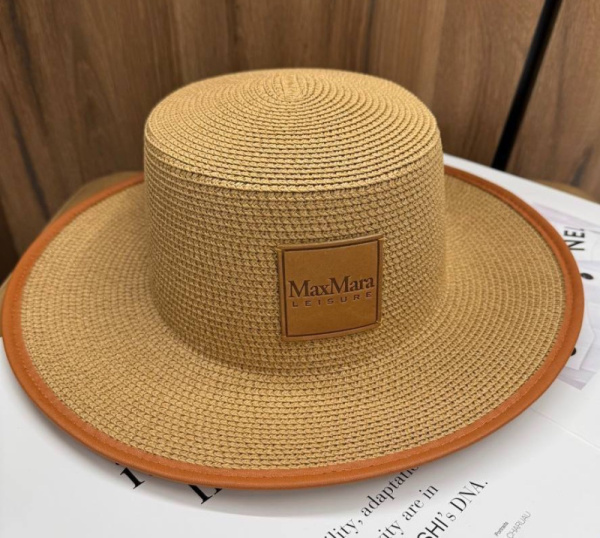 ШЛЯПА MAX MARA 