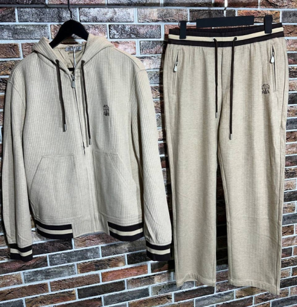 МУЖСКОЙ КОСТЮМ BRUNELLO CUCINELLI 