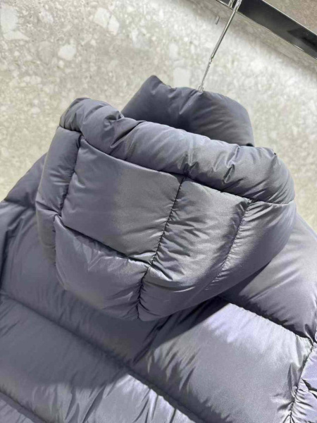 МУЖСКОЙ ПУХОВИК BURBERRY  72120 фото анонса