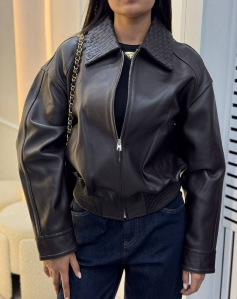 КУРТКА BOTTEGA VENETA 