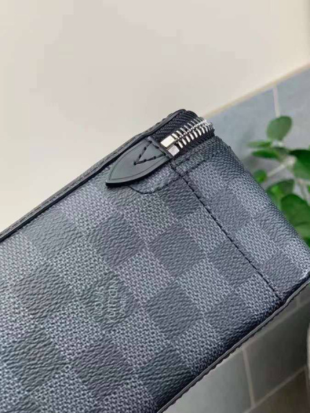 МУЖСКОЙ НЕСЕССЕР КОСМЕТИЧКА LOUIS VUITTON  58485 фото анонса