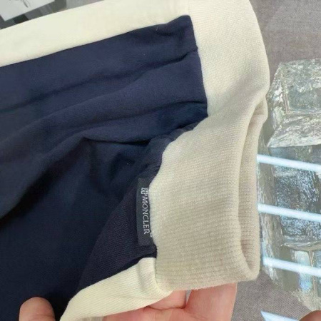 ДЕТСКИЙ КОСТЮМ MONCLER  75568 детальное фото товара