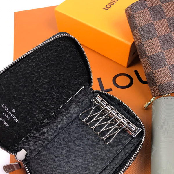 КЛЮЧНИЦА LOUIS VUITTON 10873 фото анонса