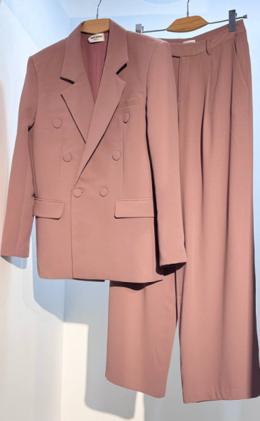 КОСТЮМ SAINT LAURENT 