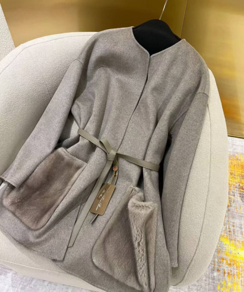 ПАЛЬТО LORO PIANA 