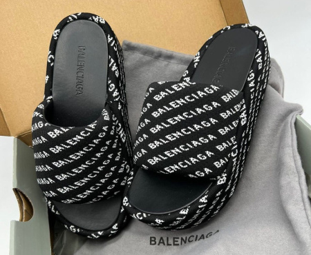 ШЛЕПКИ BALENCIAGA 