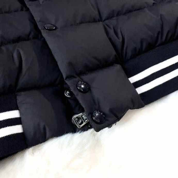 ДЕТСКИЙ ПУХОВИК MONCLER  80579 фото анонса