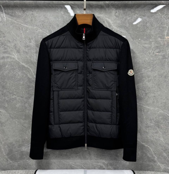МУЖСКАЯ КУРТКА MONCLER 