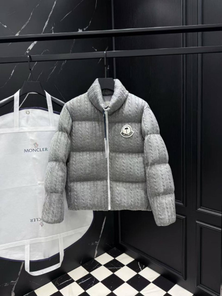 МУЖСКОЙ ПУХОВИК MONCLER  79910 фото анонса