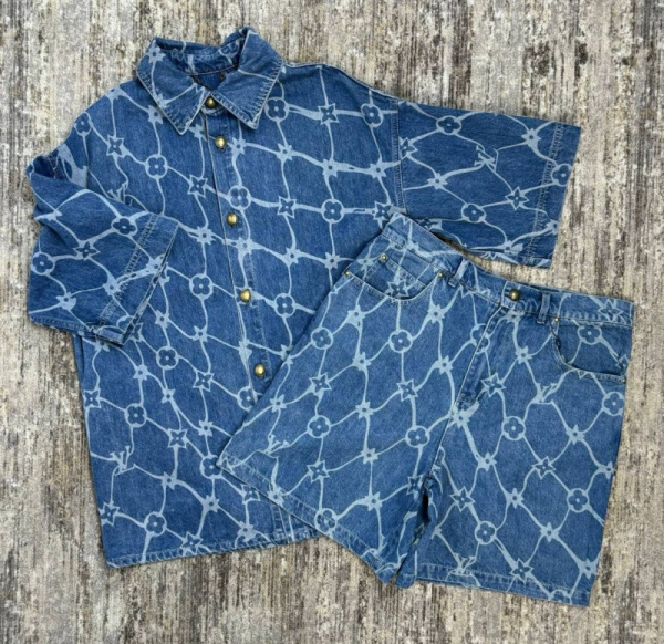 МУЖСКОЙ КОСТЮМ LOUIS VUITTON 