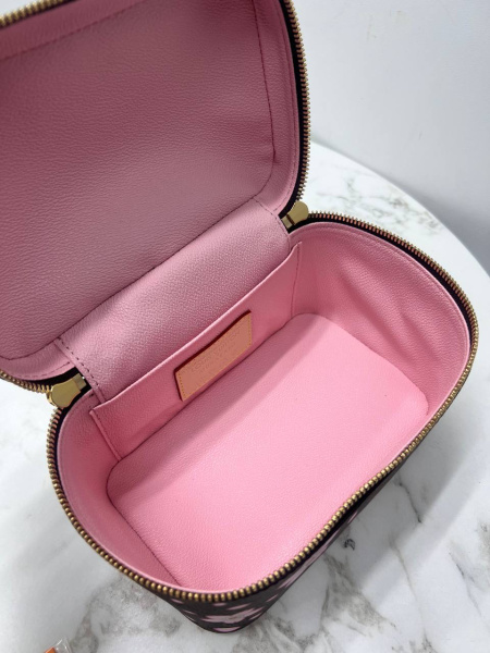 КОСМЕТИЧКА LOUIS VUITTON  78824 фото анонса