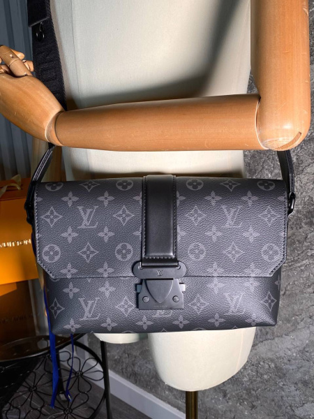 МУЖСКАЯ СУМКА МЕССЕНДЖЕР LOUIS VUITTON  71999 фото анонса