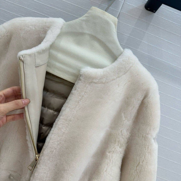 БОМБЕР MONCLER  81274 фото анонса