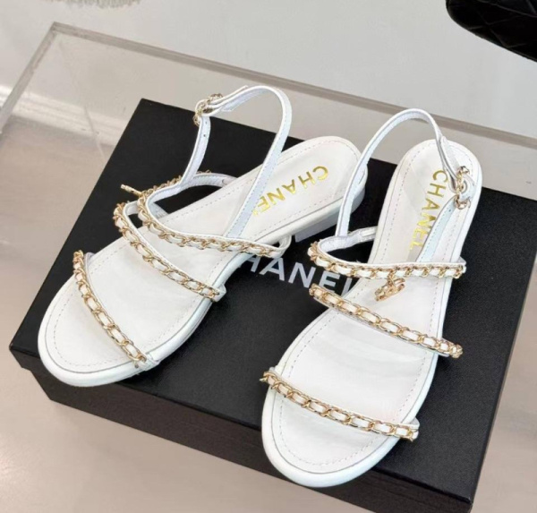 САНДАЛИИ CHANEL 
