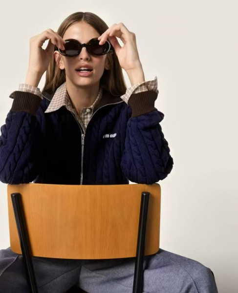 КАРДИГАН MIU MIU  82174 фото анонса