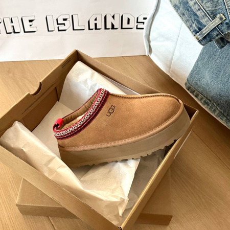 УГГИ UGG 54744 детальное фото товара