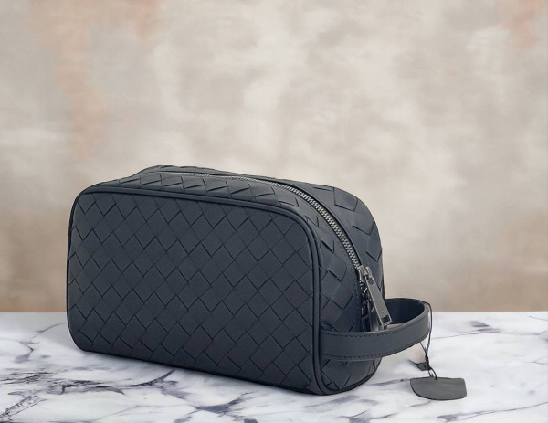 МУЖСКОЙ НЕСЕССЕР КОСМЕТИЧКА BOTTEGA VENETA  67928 фото анонса
