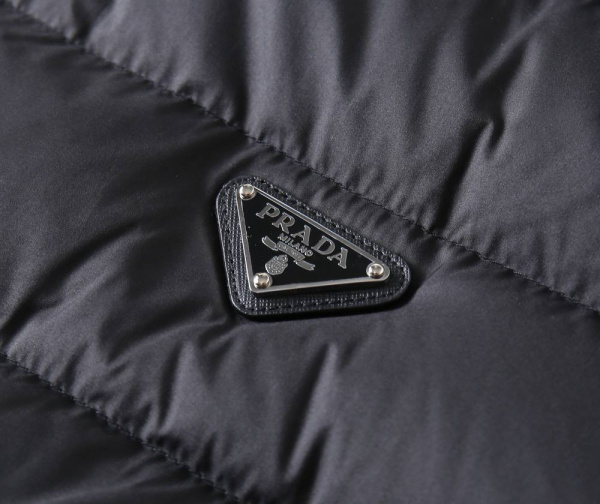 МУЖСКОЙ ПУХОВИК PRADA  81842 фото анонса