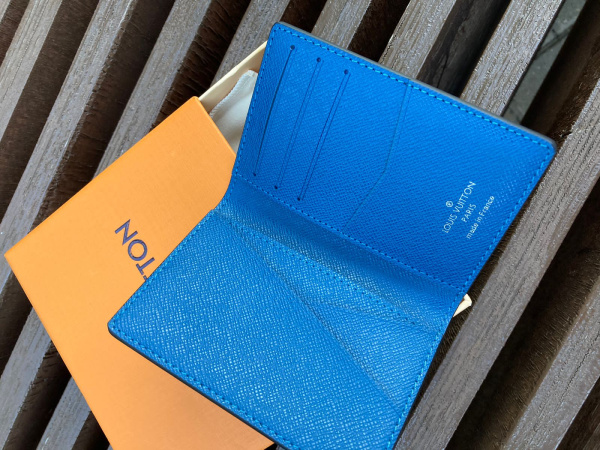 ВИЗИТНИЦА LOUIS VUITTON 44525 фото анонса