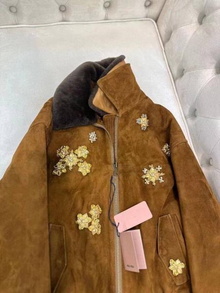 БОМБЕР MIU MIU  70247 фото анонса