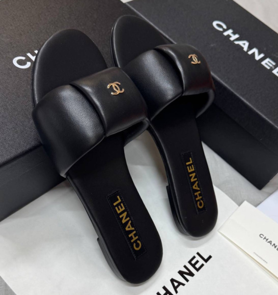 ШЛЕПКИ CHANEL 