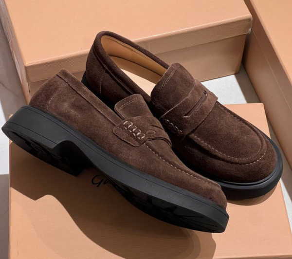 ЛОФЕРЫ GIANVITO ROSSI 