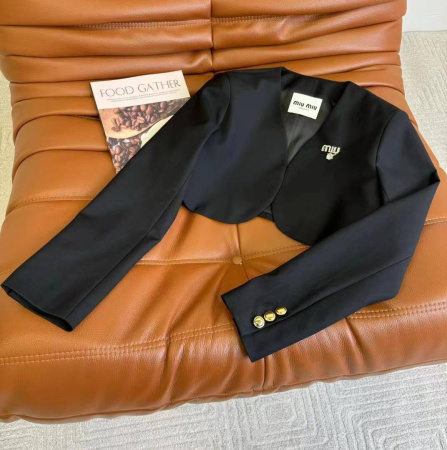 КОСТЮМ MIU MIU  66448 детальное фото товара