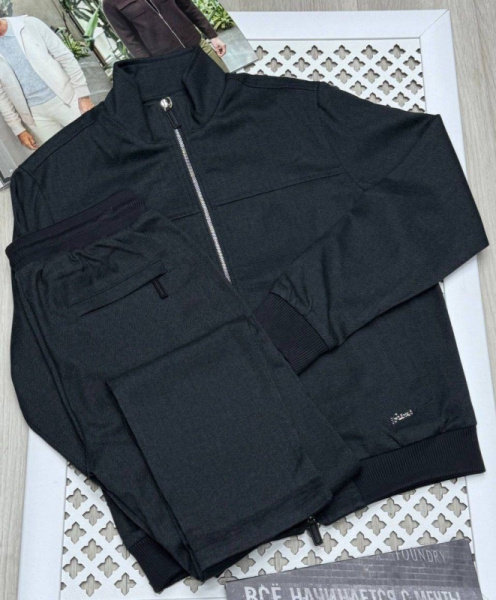 МУЖСКОЙ КОСТЮМ BRIONI 