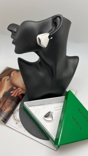 СЕРЬГИ BOTTEGA VENETA 74289 фото анонса