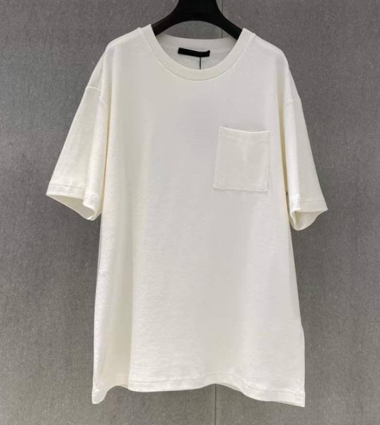 МУЖСКАЯ ФУТБОЛКА LOUIS VUITTON 