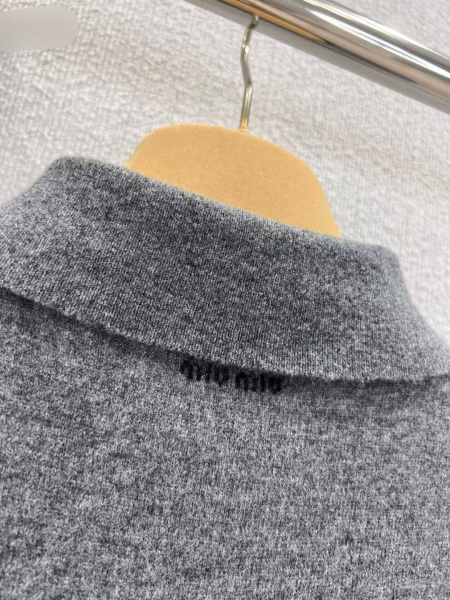 ПОЛО MIU MIU  81648 фото анонса