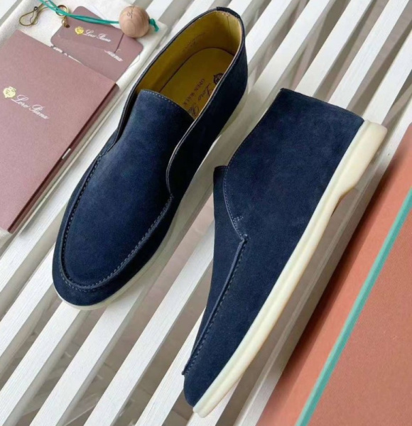  МУЖСКИЕ ЛОФЕРЫ LORO PIANA 