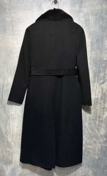 ПАЛЬТО FENDI 62074 фото анонса