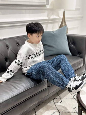 ДЕТСКИЙ СВИТЕР CHRISTIAN DIOR 74679 детальное фото товара