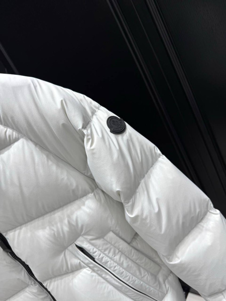 МУЖСКОЙ ПУХОВИК MONCLER  81268 фото анонса