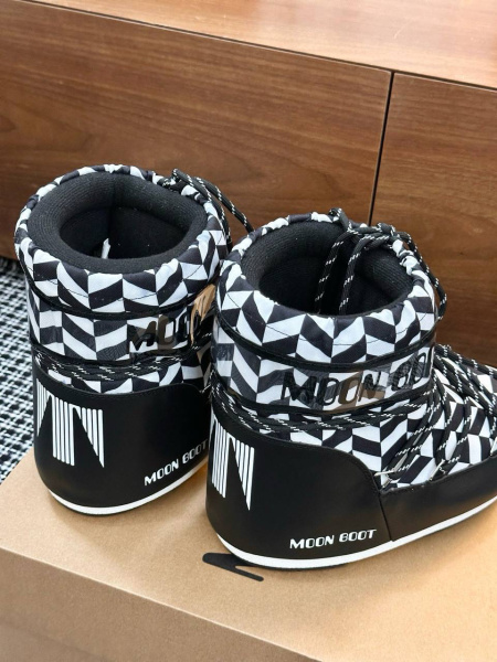 ДУТИКИ MOON BOOT  82021 фото анонса