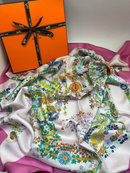 ПЛАТОК HERMES 