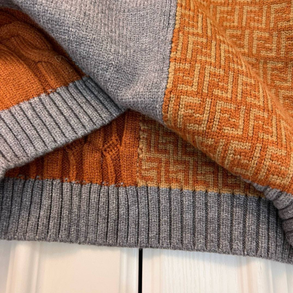 ДЕТСКИЙ СВИТЕР FENDI  73735 фото анонса