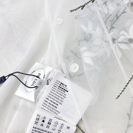 КОСТЮМ PRADA  68224 детальное фото товара