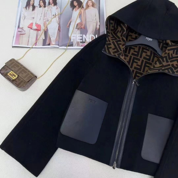 ПАЛЬТО ДВУХСТОРОННЕЕ FENDI 61650 фото анонса